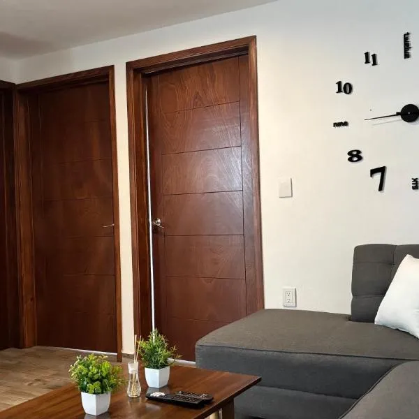 Bonito Departamento en Metepec，位于San Miguel Totocuitlapilco的酒店