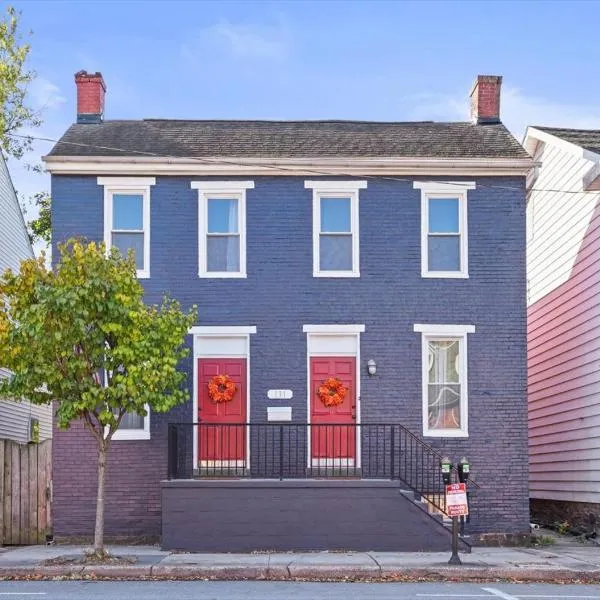 Historic Downtown Gettysburg Entire Home with Free Parking，位于盖茨堡的酒店