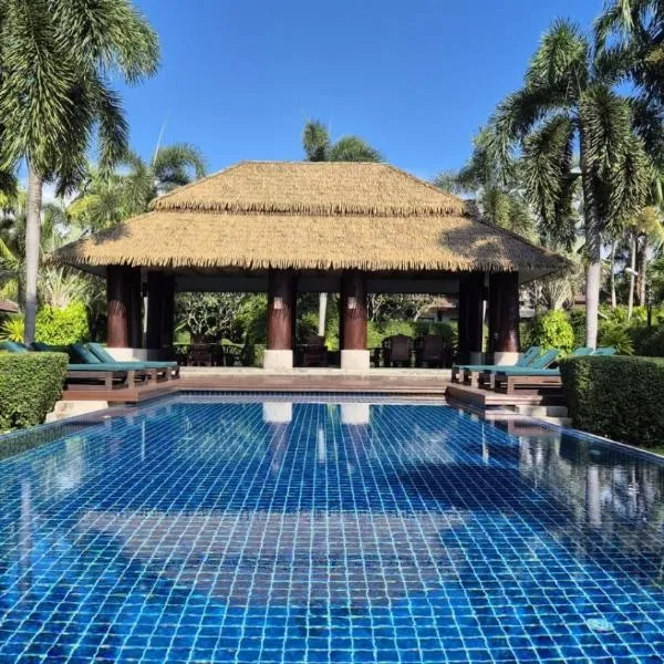 Green Garden Villa Hotel，位于奈汉海滩的酒店