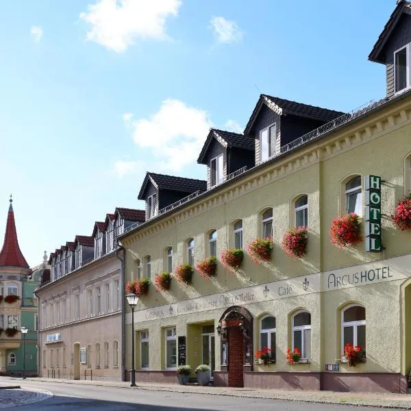 埃库斯酒店，位于艾斯特维达的酒店