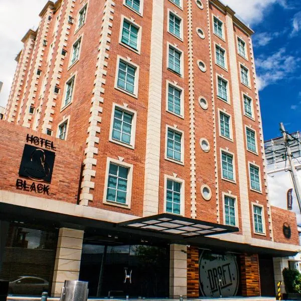 Hotel Black Usaquen，位于波哥大的酒店