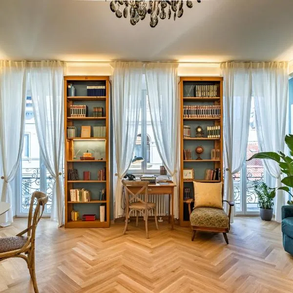 Casa Saba Trieste Luxury Apartment，位于的里雅斯特的酒店