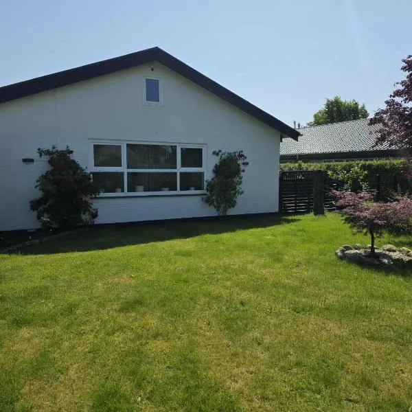 Guesthouse Near Nature & Shops，位于科灵的酒店