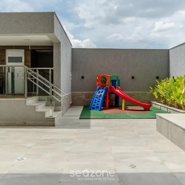 Aptos em Prédio com Piscina e Academia - GRL，位于阿纳波利斯的酒店