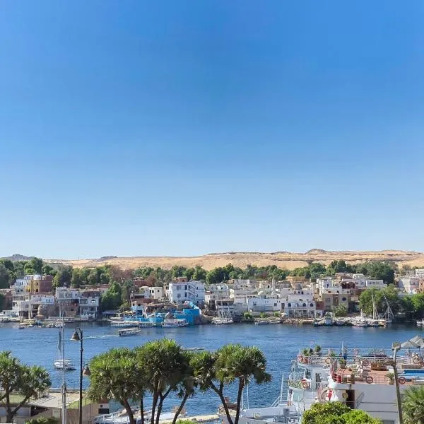 Pajama Hostel Nile View，位于阿斯旺的酒店