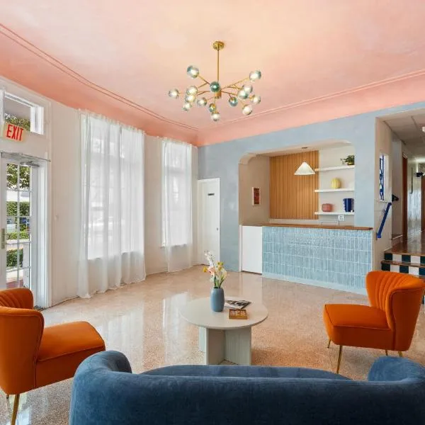 Blue Flamingo Suites, Art-Déco Boutique Hotel，位于迈阿密海滩的酒店