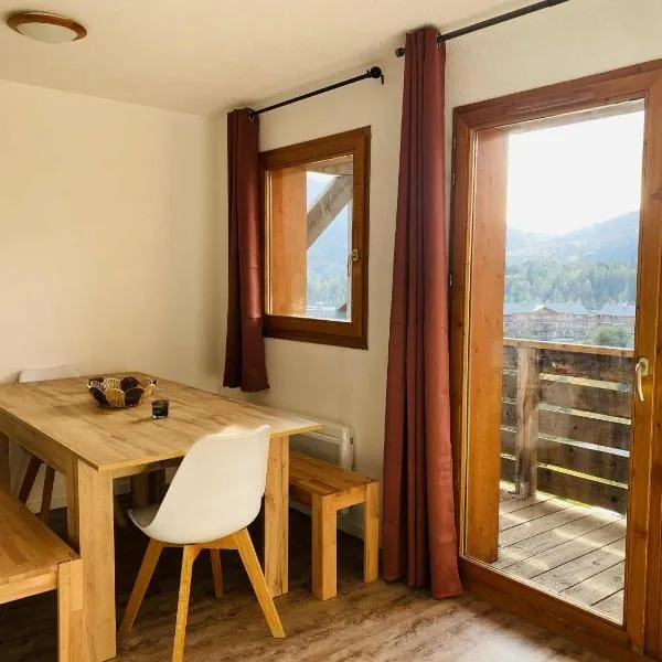 Appartement super Devoluy，位于德沃吕伊的酒店