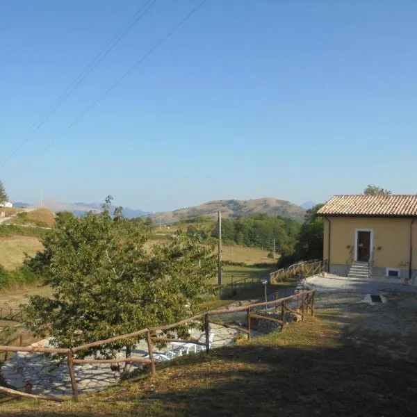 Azienda Agrituristica La Casetta del Pollino，位于莫尔曼诺的酒店