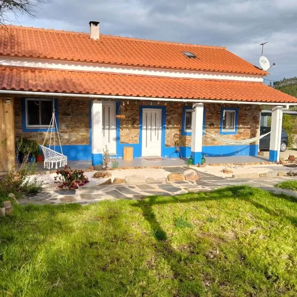 Casinha das Estrelas，位于Cerejeira的酒店