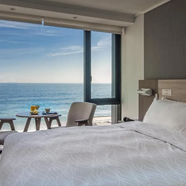 Pullman Vina del Mar San Martin，位于维纳德马的酒店