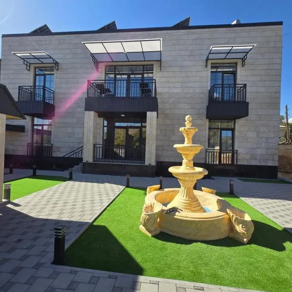 Ultra Energy Hotel，位于叶海格纳佐尔的酒店