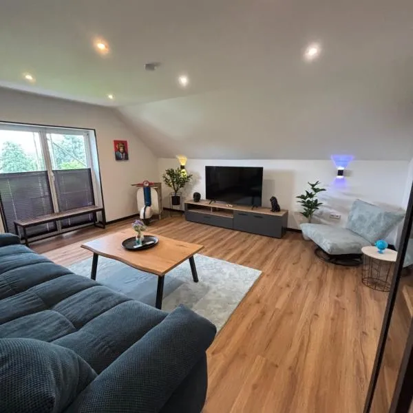Idyllische Ferienwohnung，位于内尔滕-哈登贝格的酒店