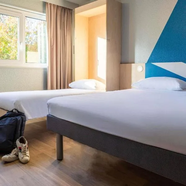 ibis budget Tours Sud，位于尚布雷莱图尔的酒店