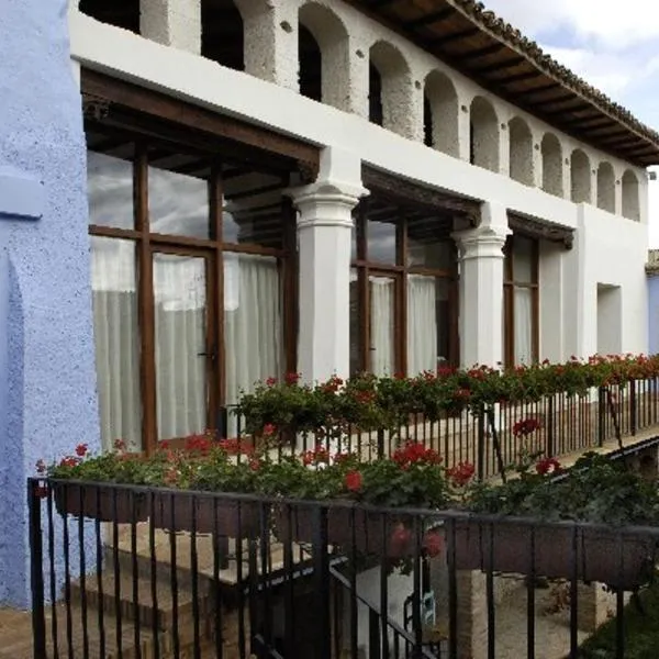 La Casona del Solanar，位于Embid de la Ribera的酒店