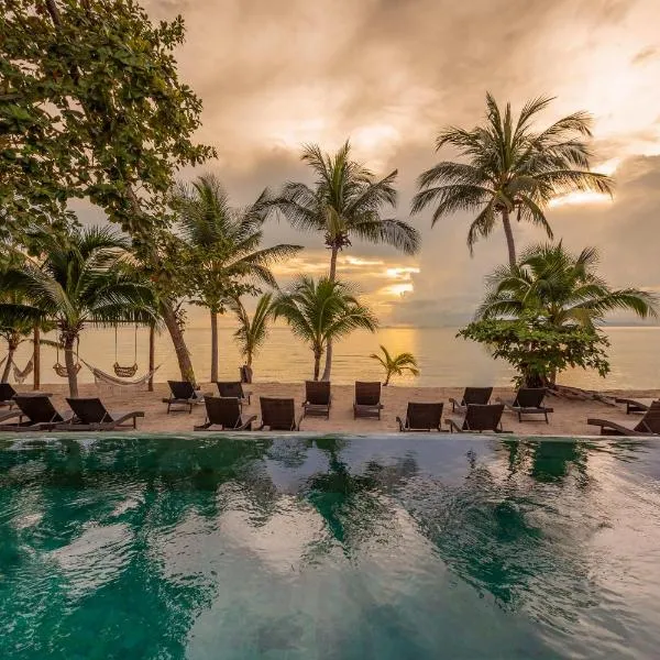 Samaraya Wellness Resort-Adults Only，位于苏梅岛的酒店