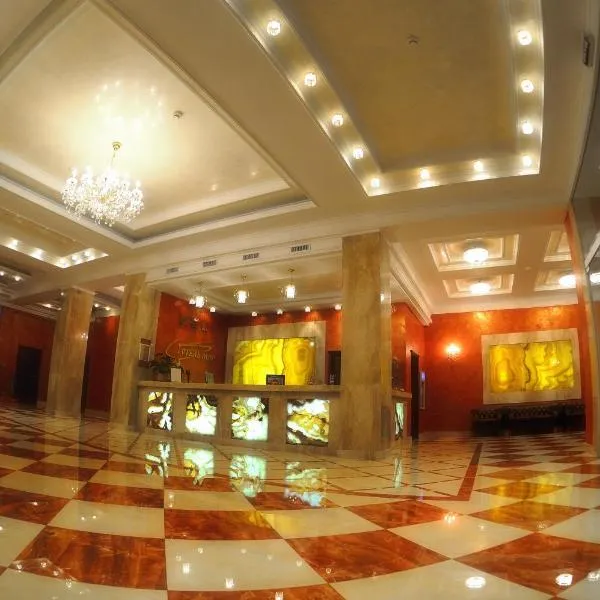 米尔酒店，位于Kozlin的酒店