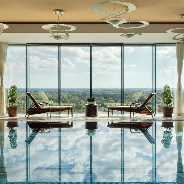 Grand Hotel River Park, a Luxury Collection Hotel, Bratislava，位于布拉迪斯拉发的酒店