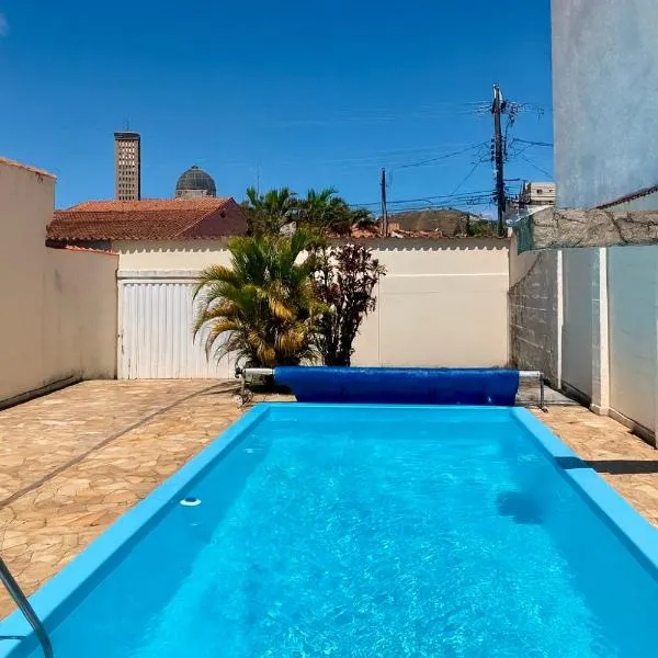 Casa Vitória，位于阿帕雷西达的酒店