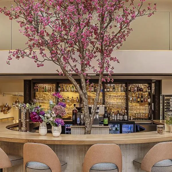 Best Western Plus Hotel Saint-Roch Orleans，位于奥尔良的酒店