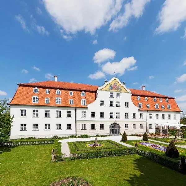 劳特拉施宫酒店，位于Leutkirch-Ausnang的酒店