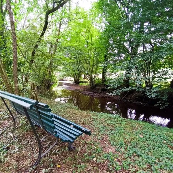 Pause détente，位于Saint-Bonnet-Avalouse的酒店