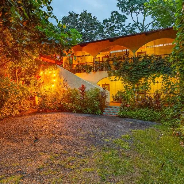 Morrillo Beach Eco Resort，位于Morrillo的酒店