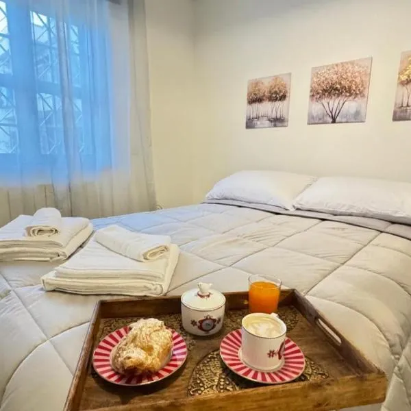 Riva，位于波佐利的酒店