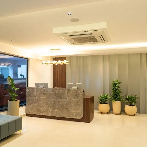 Vasatee Kondapur，位于Kondapur的酒店