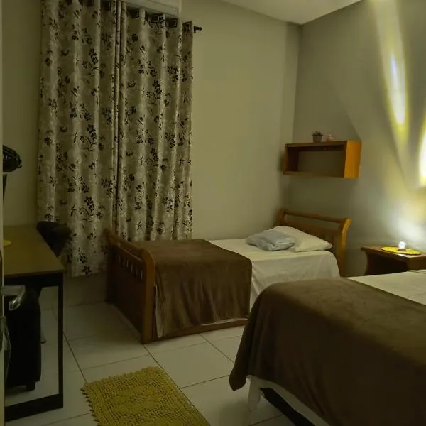 Casa Serena，位于卡莫辛的酒店