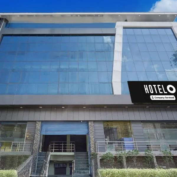 Super Hotel O Blue World Theme Park Formerly Hotel Mandhana，位于坎普尔的酒店