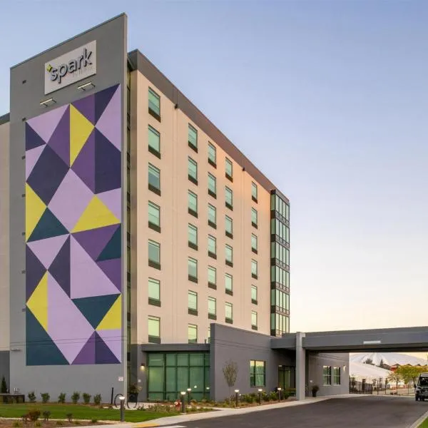 Spark By Hilton Madison Central，位于麦迪逊的酒店