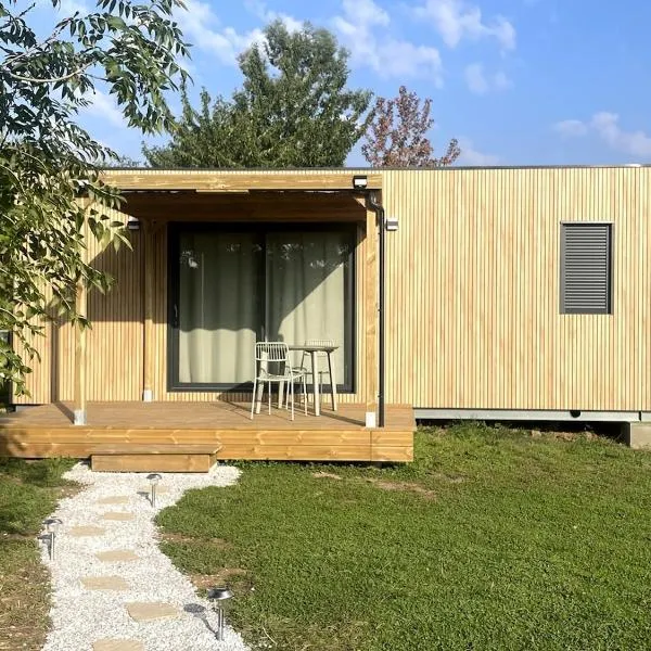 La Tiny Boisée，位于Saulzoir的酒店