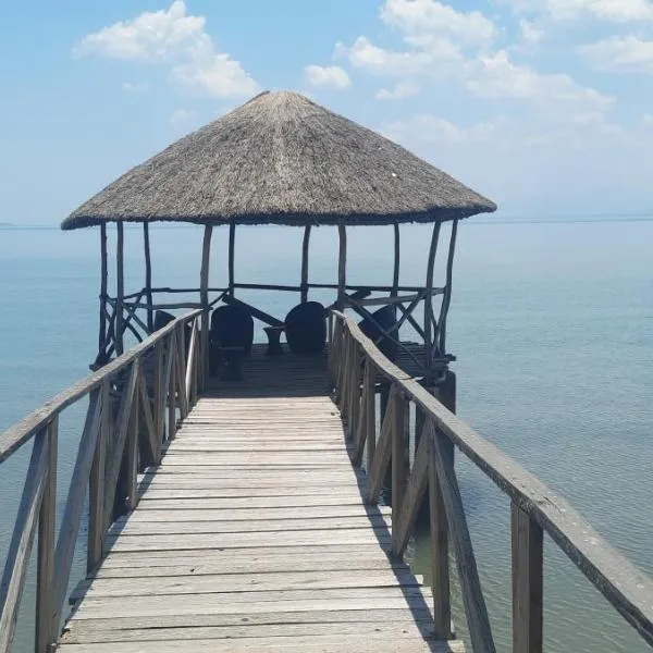 Sungeni Cottage @ Lake Malawi，位于Mangochi的酒店