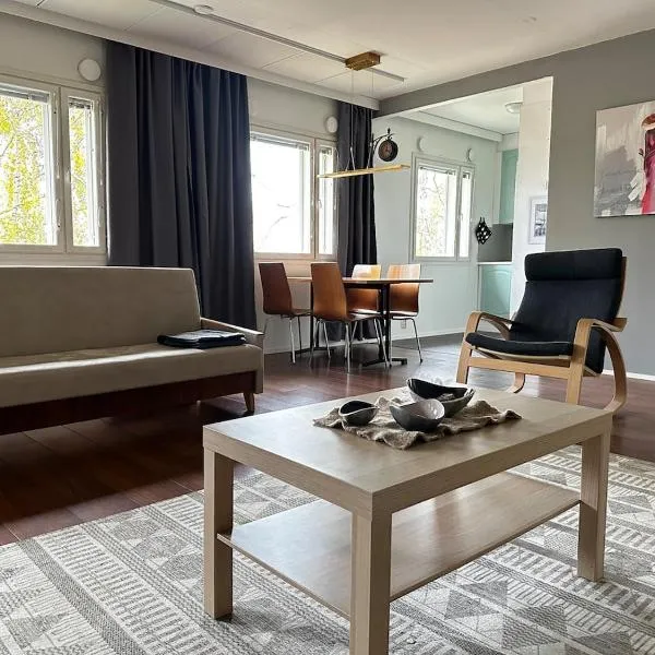 Vanhan paloaseman loft -asunto，位于Sievi的酒店
