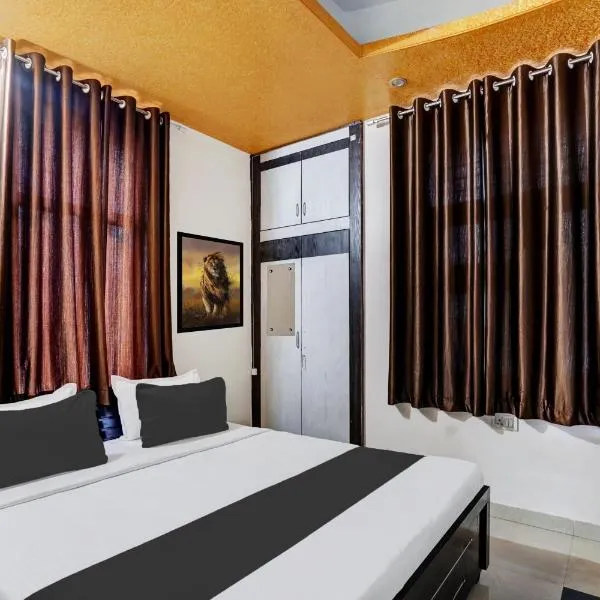 Hotel O Rudra palace，位于斋浦尔的酒店