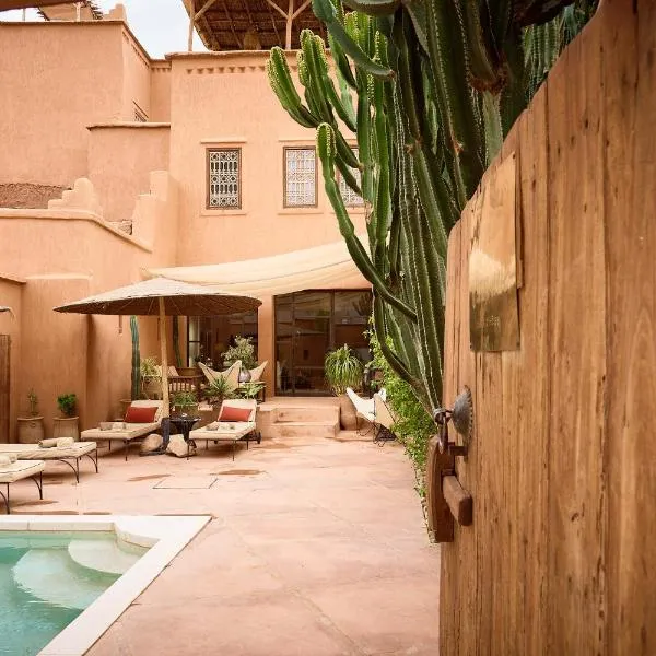 Riad Caravane，位于阿伊特本哈杜的酒店