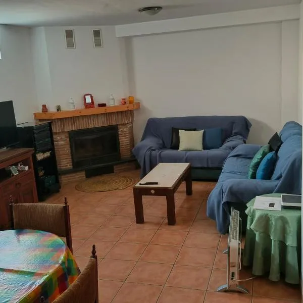 Casa Rural Trinquete，位于Montán的酒店