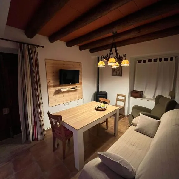 Casa rural Palotes，位于内尔皮奥的酒店