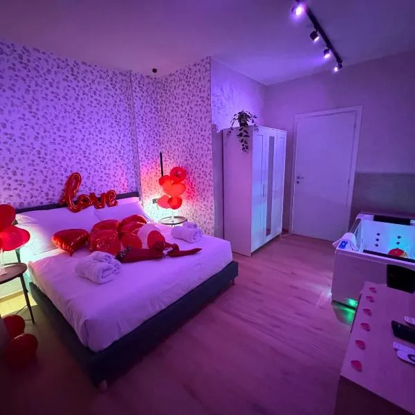 SuiteHeart Torino Private Jacuzzi，位于都灵的酒店