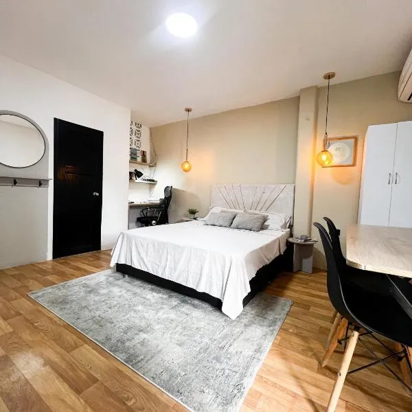 Apto estudio moderno tipo loft cerca a Unicentro，位于约帕尔的酒店