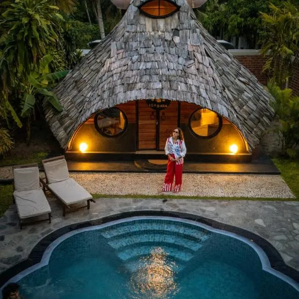Igabara Hobbit House，位于坦加拉的酒店
