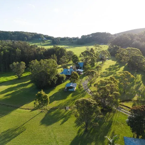 THE MAINSTAY FARMSTAY Unique Aussie Farmstay, Seal Rocks, Barrington Coast，位于Bungwahl的酒店