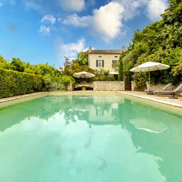 Chez Jacquou，位于Bouniagues的酒店