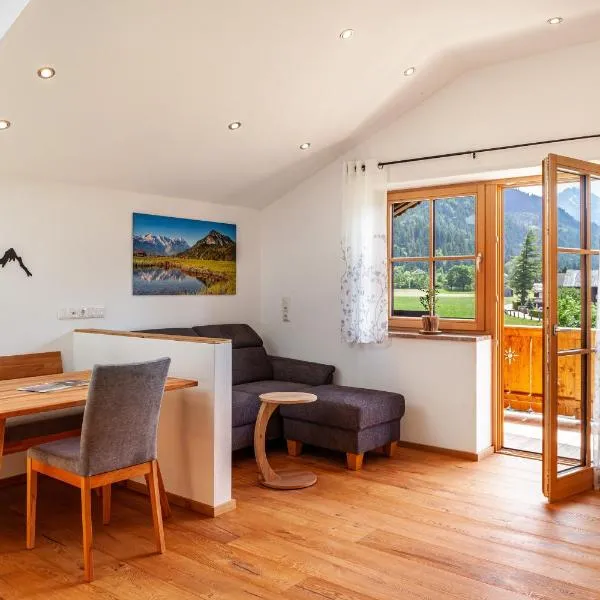 Ferienwohnung Rosalie，位于法尔先特的酒店