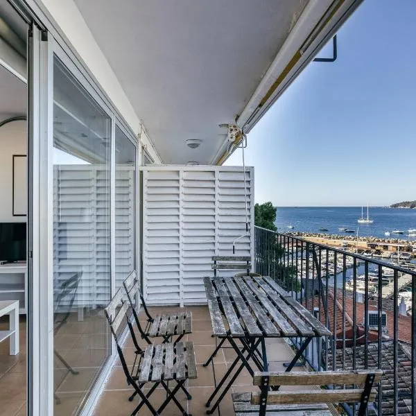 1a Linea mar port Llafranch，位于雅弗郎其的酒店