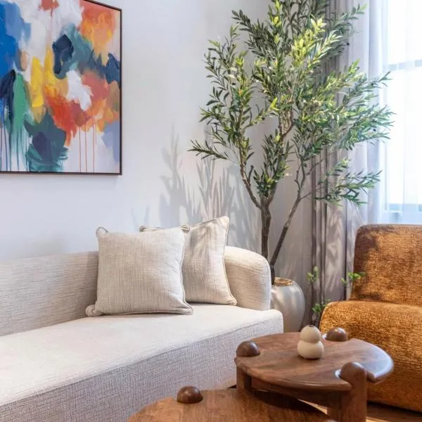 The Khorfakkan Suite by Riviera，位于豪尔费坎的酒店