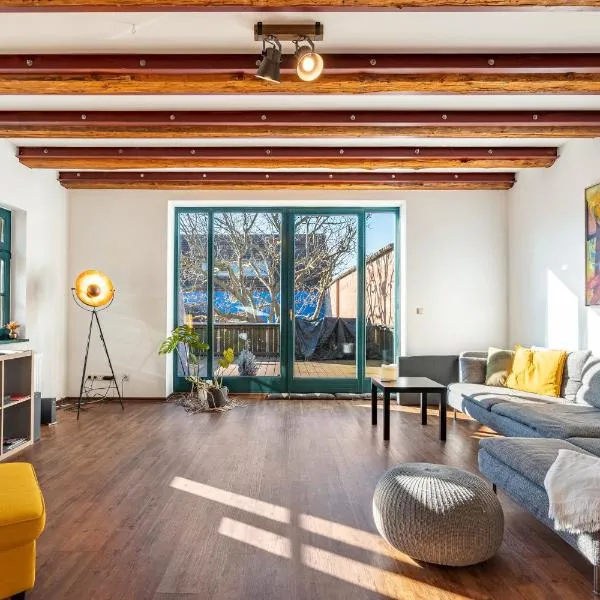 Elbloft Radebeul Am Elberadweg Mit，位于拉德博伊尔的酒店