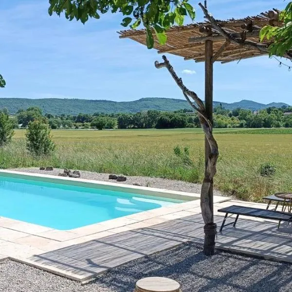 Le Sens des Merveilles，位于曼讷的酒店