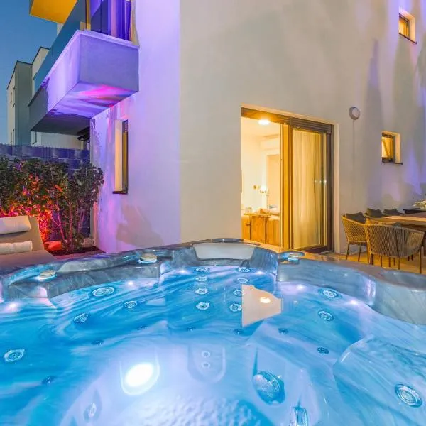 LuxArt City Spa Gallery Residence Krk，位于克尔克的酒店
