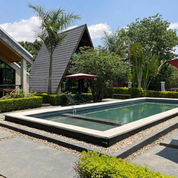 Hotel Restaurant Fitahiana Logde Ampefy - Site 2 Tsarahafatra II，位于Ampefy的酒店